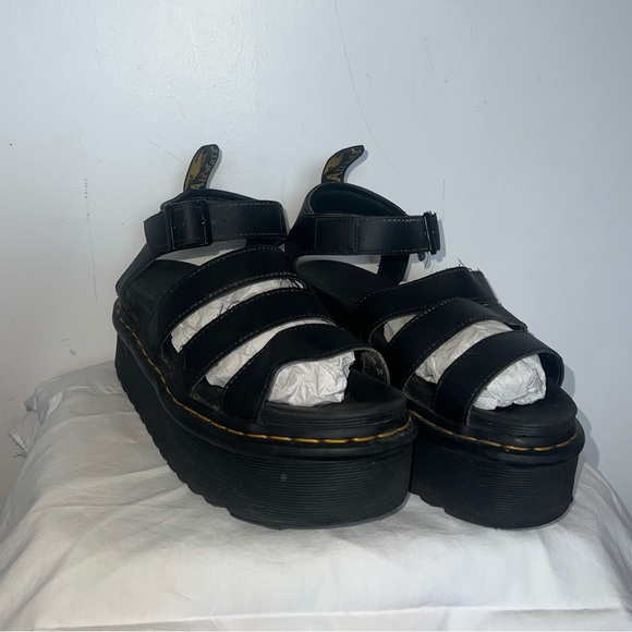 Dr. Martens Shoes - Doc Martens Blaire Leather Platform Sandals Size 6
